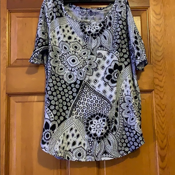 Loft Black and White Soft Floral Paisley Tee - Picture 1 of 3
